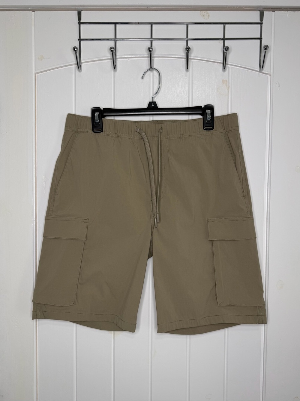 H&M Regular Fit Coupe Standard Cargo Shorts Beige Size/Medium